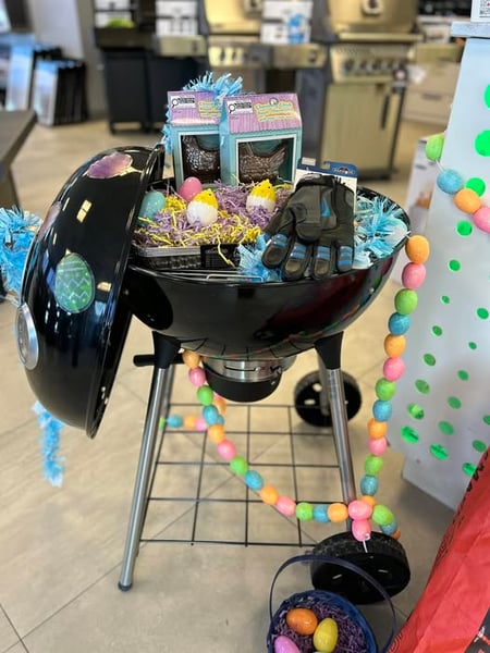 Concours Gagnez un BBQ au charbon deux chocolats et un lot d'accessoires BBQ!