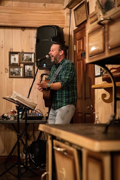 Concours Gagnez un repas pour deux adultes et deux enfants au domaine du Sucrier!