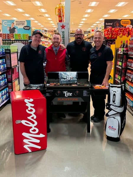 Concours Gagnez une plancha Blackstone, un mini-frigo Molson ou un sac de golf Coors Light!