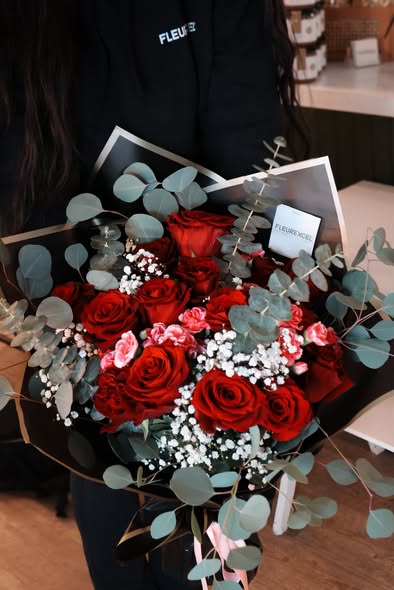 Concours Gagnez un panier gourmand et un bouquet de fleurs!