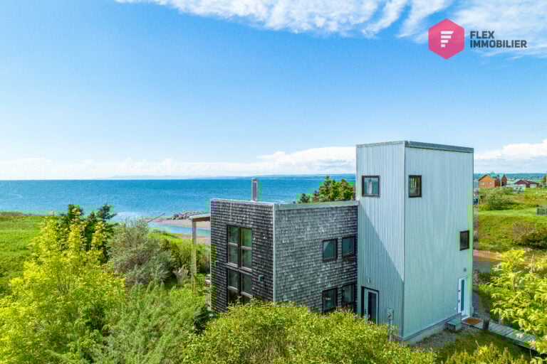 Concours Gagnez un séjour de 4 nuits pour 8 personnes dans un chalet et 2500$ en certificat cadeau!