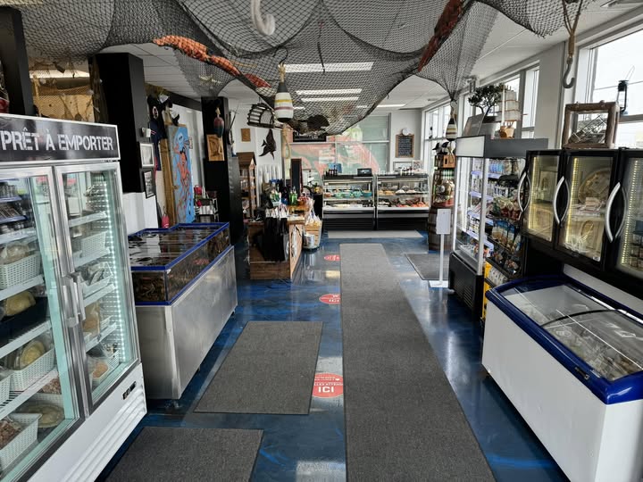 Concours Gagnez un souper de crabe pour deux personnes, avec bouteille de vin et accompagnements inclus!