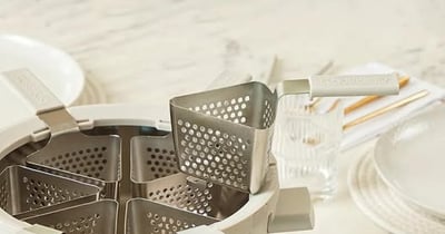 Concours Eugène Allard cuisine et tendances - Gagnez le Fondussimo Blanc de Cassandra Loignon ! Concours Eugène Allard cuisine et tendances - Gagnez le Fondussimo Blanc de Cassandra Loignon !