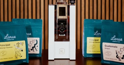 Concours Gagnez avec Café Larue & Fils : un moulin à café de barista d’une valeur de 1200 $ + café maison Concours Gagnez avec Café Larue & Fils : un moulin à café de barista d’une valeur de 1200 $ + café maison