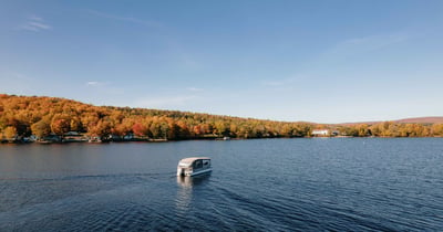 Concours Gagnez un forfait Plaisirs d'automne pour deux personnes au Manoir du lac William!