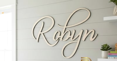 Concours Gagnez un nom en bois personnalisé de 30 pouces calligraphie aux choix!