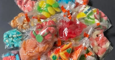 Concours Gagnez une boîte de trente échantillons de bonbons!