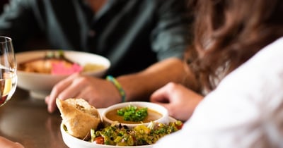 Concours Gagnez une paire de billets pour la première du film Rédemptions ainsi qu'un souper en tête-à-tête au OMG Resto!