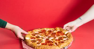 Concours Pizza Salvatoré  -  4 cartes-cadeaux Salvatoré d'une valeur de 25$ à gagner!