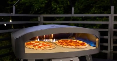 Concours Gagnez un four à pizza Owen Black Edition!