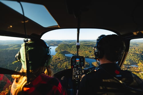 Concours Gagnez l'expérience inoubliable d'un vol de 30 minutes au-dessus des plus beaux panoramas de la région avec la personne de votre choix