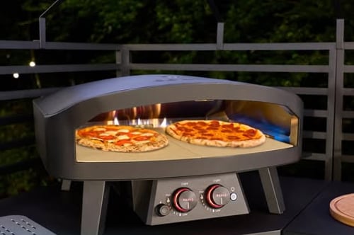 Concours Gagnez un four à pizza Owen Black Edition!