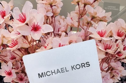 Concours Gagnez une carte-cadeau Michael Kors Outlet de 75$!