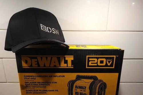 Concours Les Entreprises DSN - Gagnez un compresseur DeWALT 20V MAX portatif.