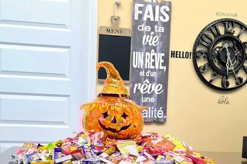 Concours Traiteur Mélanie Lacasse - Gagnez votre montagne de bonbons et chocolats!